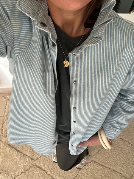 Sur-chemise June rayée bleue
