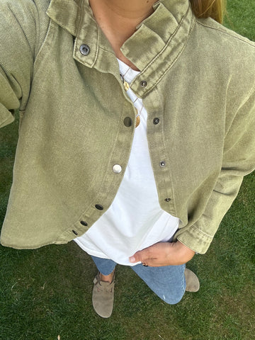 Sur-chemise June kaki délavée (livraison à partir du 1 er Octobre)