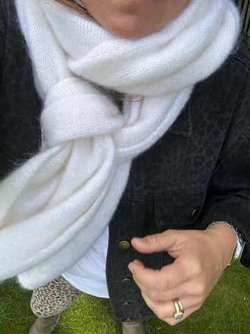 Écharpe blanche